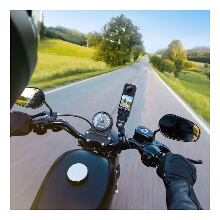 Insta360 X3 Motorcycle Camera Bundle With SD Card - Image 2