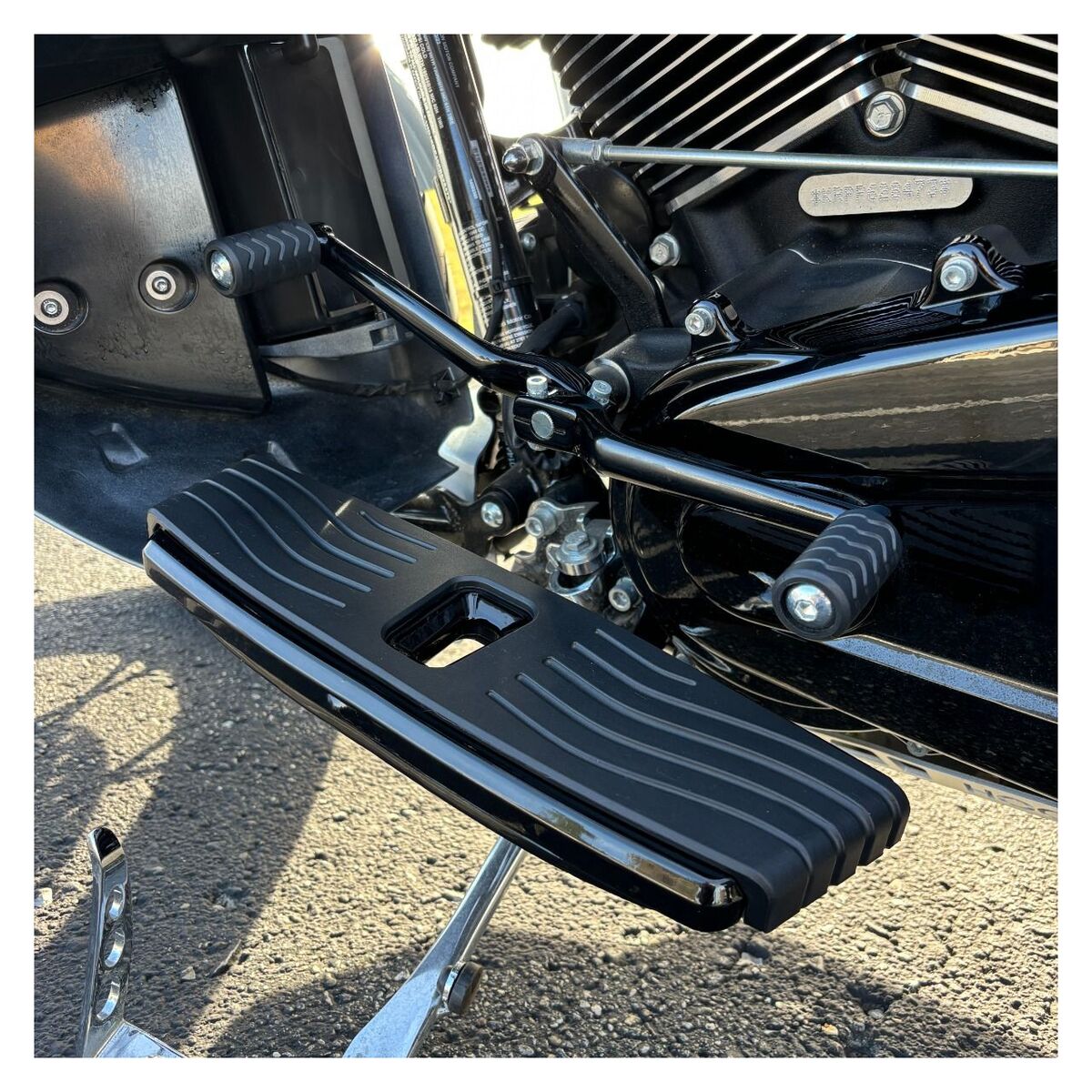 HogWorkz Riot Driver Floorboards For Harley 1984-2026 - Image 4