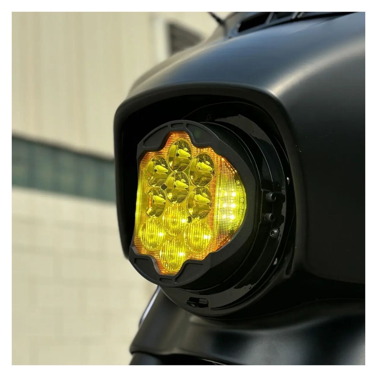 HogWorkz Goldtooth 7" LED Performance Headlight For Harley Touring 1994-2025 - Image 7