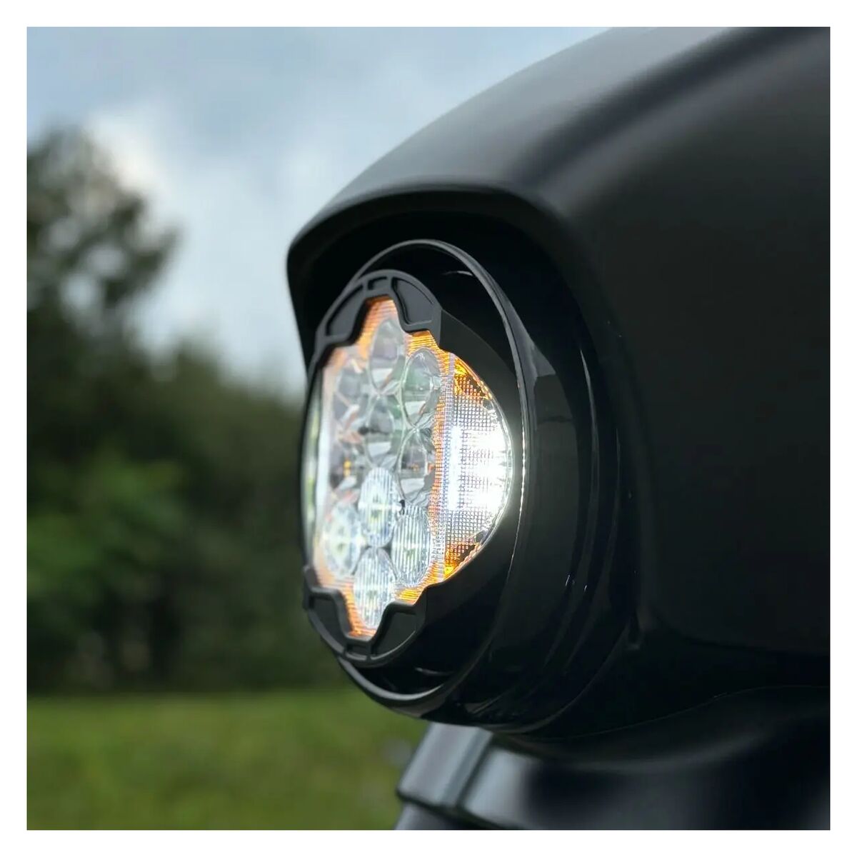 HogWorkz Silvertooth 7" LED Performance Headlight For Harley Touring 1994-2025 - Image 9